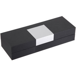 002136118